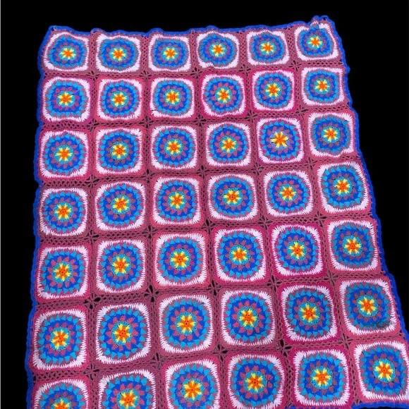 Truly VINTAGE crochet throw blanket colorful pink blue yellow 53 x 64 - Picture 9 of 14